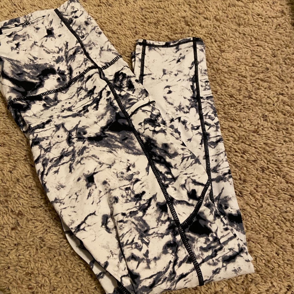 Marble leggings
